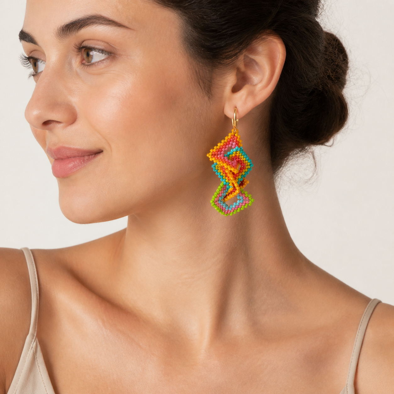 Aretes Multicolor Entramado - Image 2