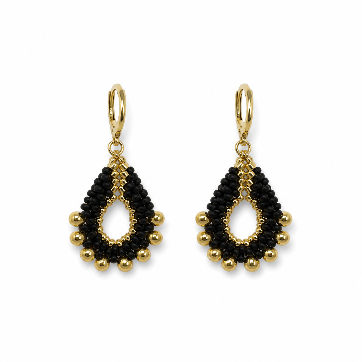 Aretes Gota Negra